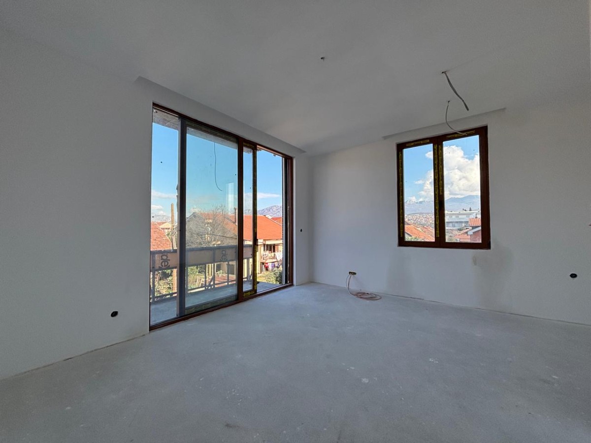 Prodaje se jednosoban stan u izgradnji na Starom Aerodromu, Podgorica 